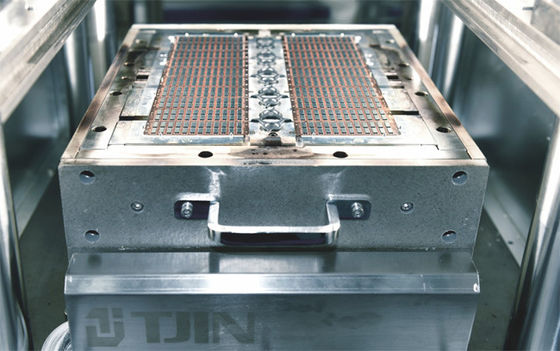 Automatisches Formensystem Halbleiter-Chip-Herstellungsmaschine hohe Effizienz
